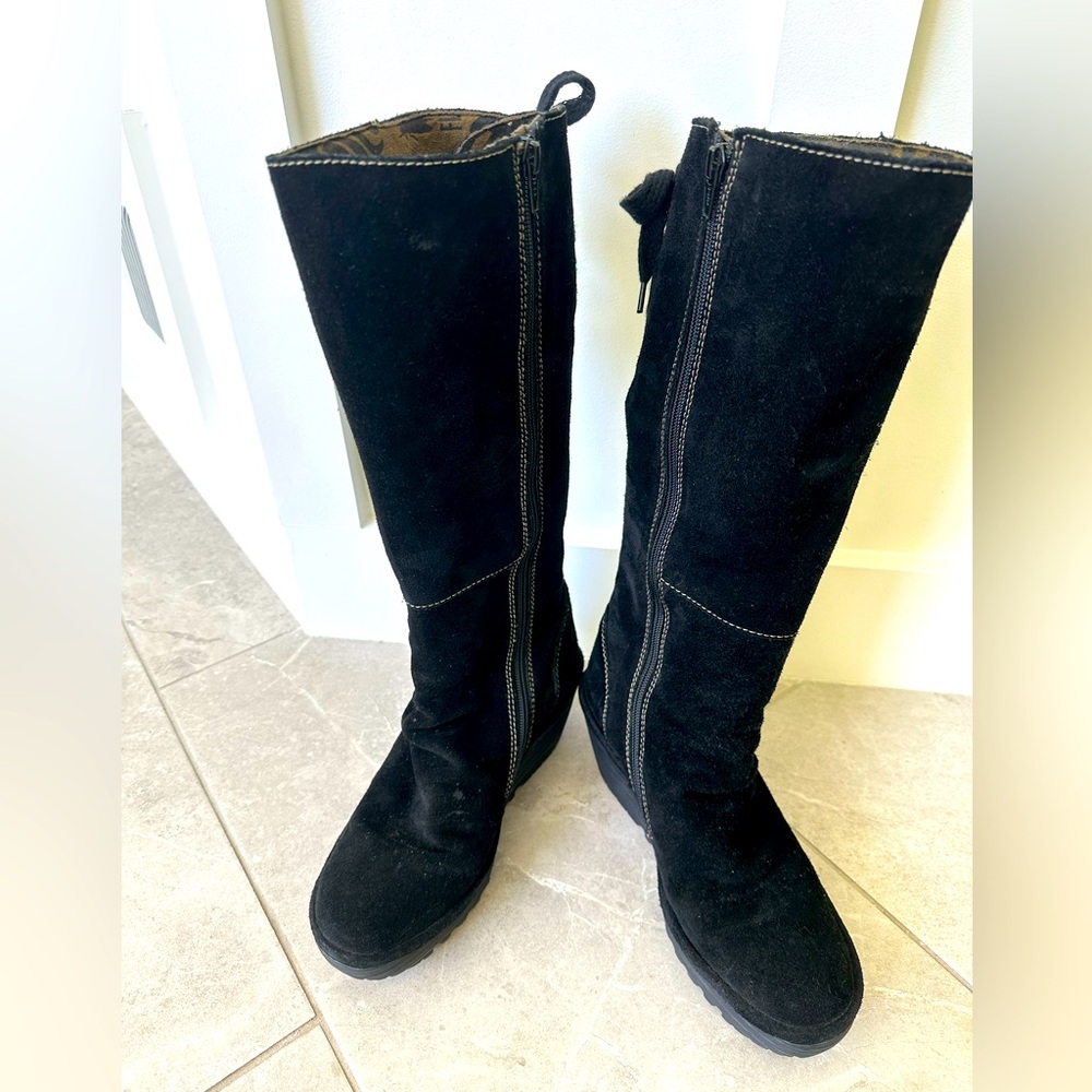 Fly London yust Suede Tall Wedge Boots in black size 8 (38)